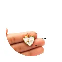 07162-Dije-esmaltado-blanco-corazon-amen-medidas.webp