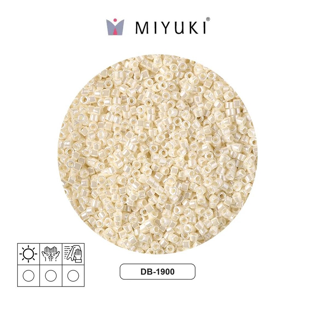 Miyuki delica 11/0 DB1900 ivory ceylon x 50g